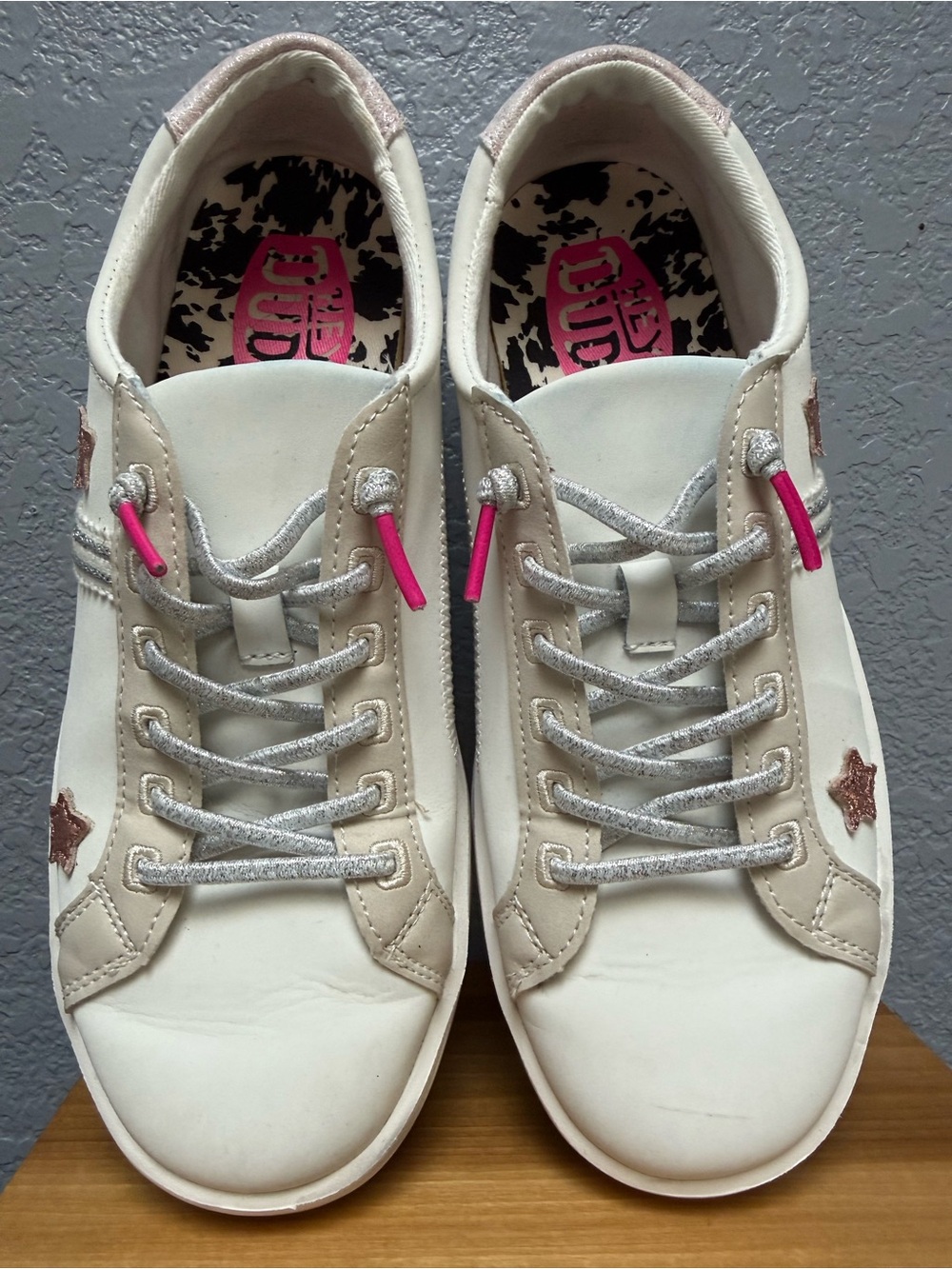 Hey Dude Karina metallic star sneakers size 6